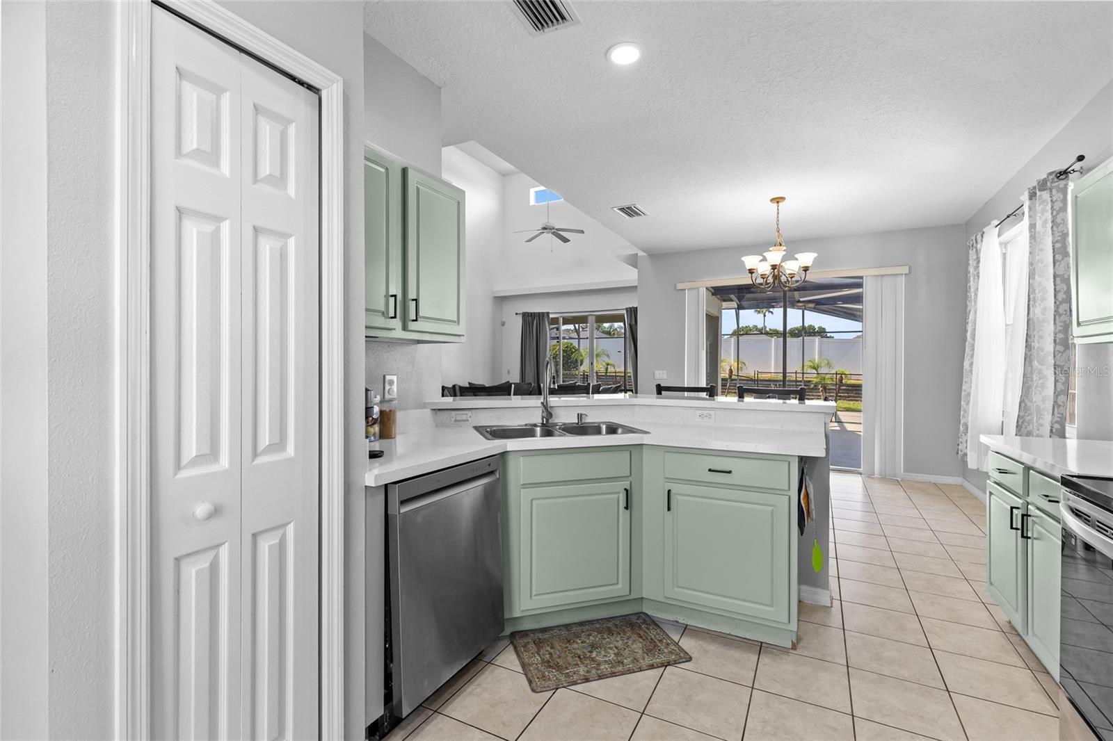 526 Pineloch, Haines City, FL 33844