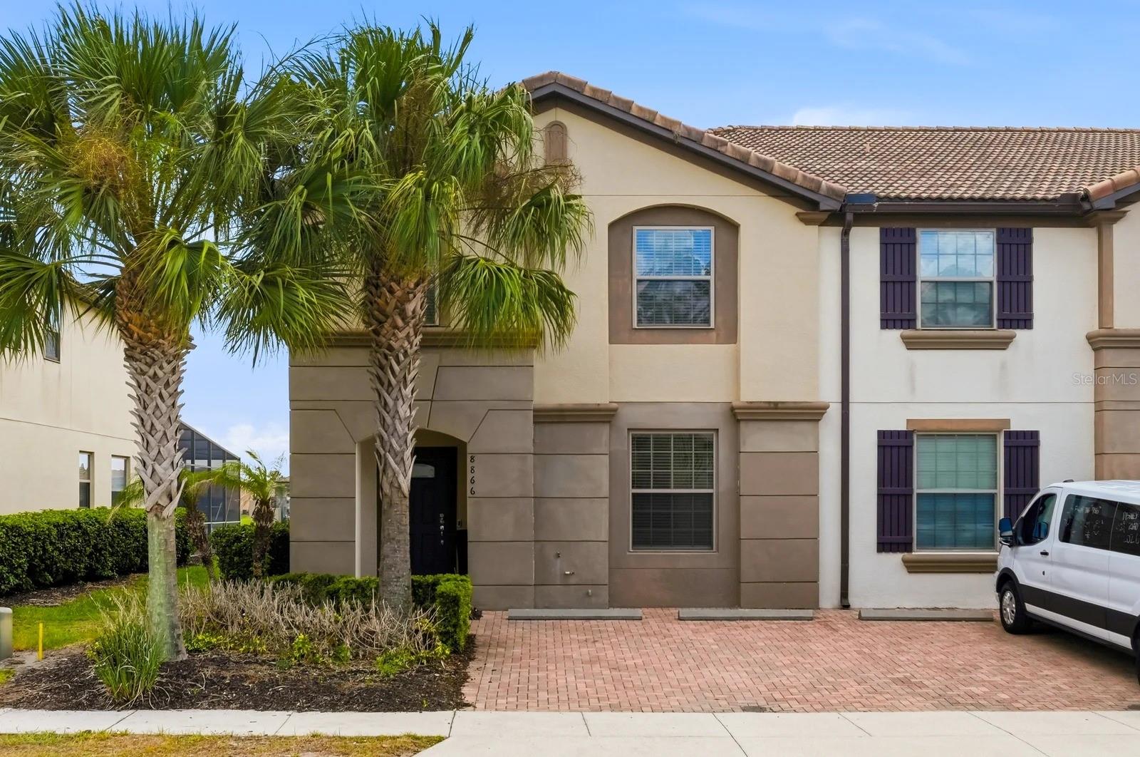 8866 Geneve, Kissimmee, FL 34747