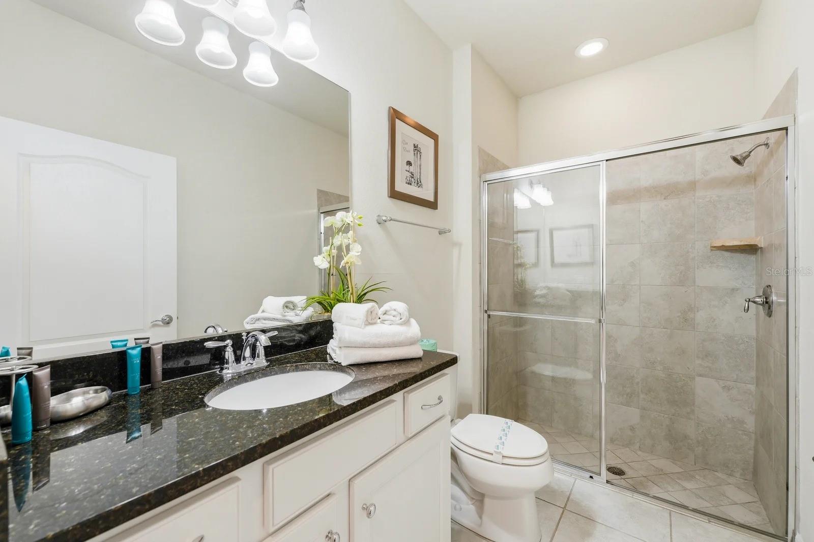 8866 Geneve, Kissimmee, FL 34747
