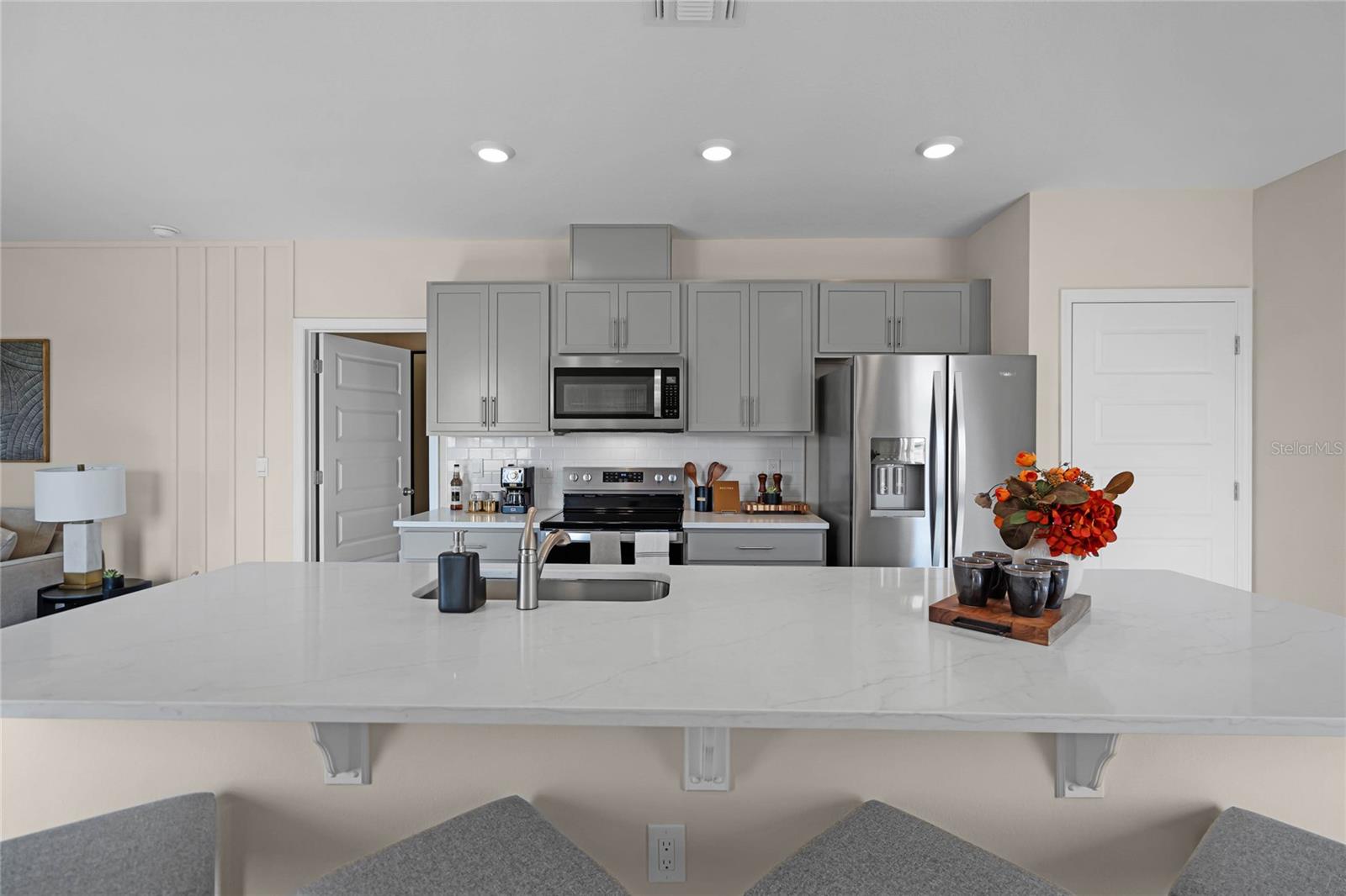 1738 Hummingbird, Winter Haven, FL 33884