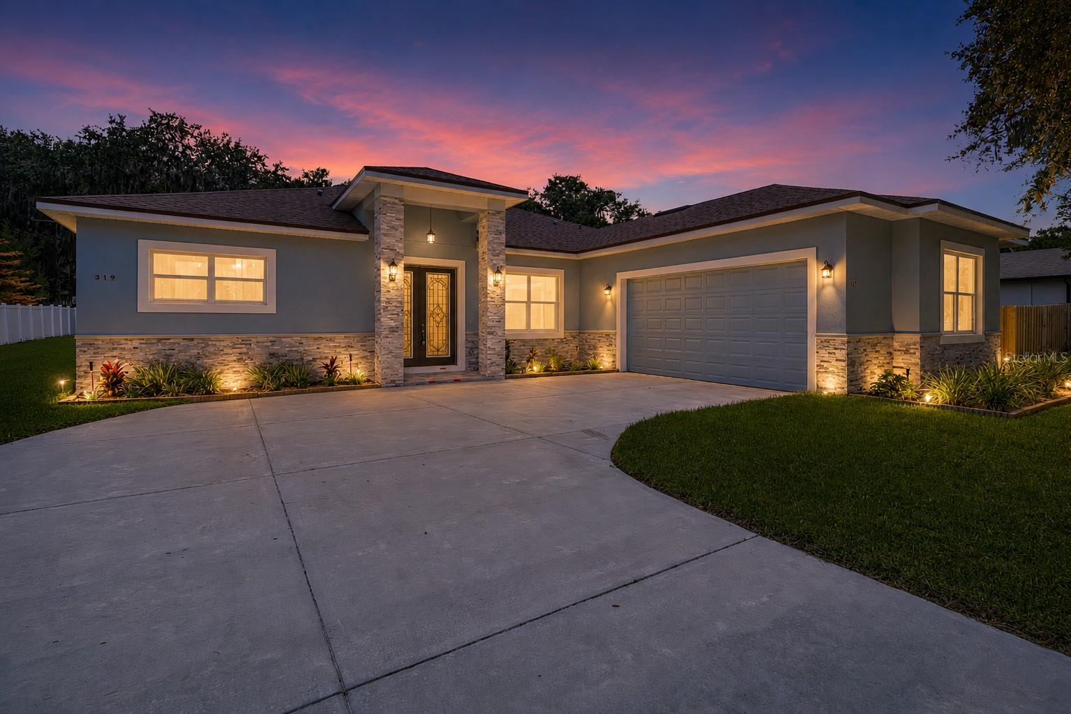 319 Water Shore, Leesburg, FL 34748