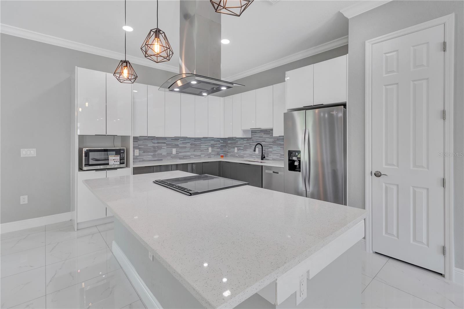 319 Water Shore, Leesburg, FL 34748