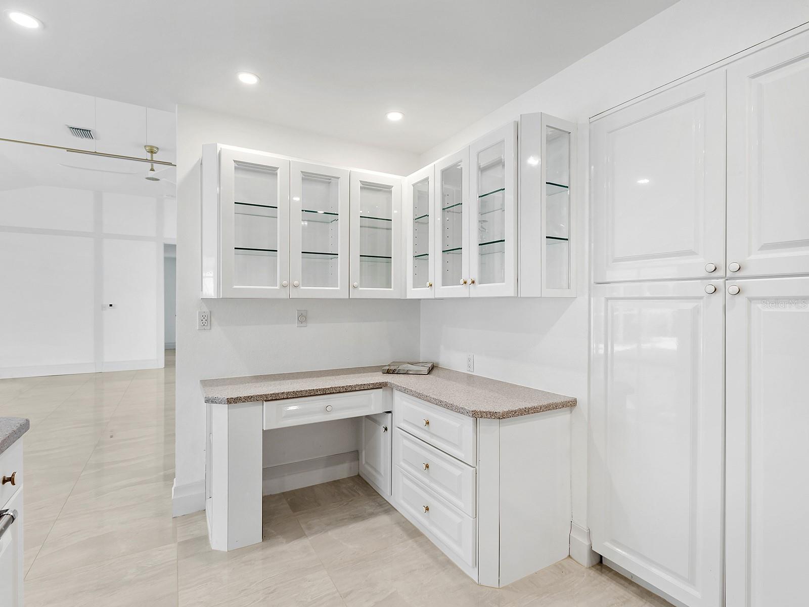 396 Bayshore, Venice, FL 34285