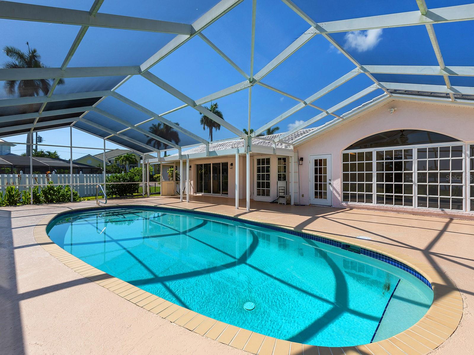 396 Bayshore, Venice, FL 34285