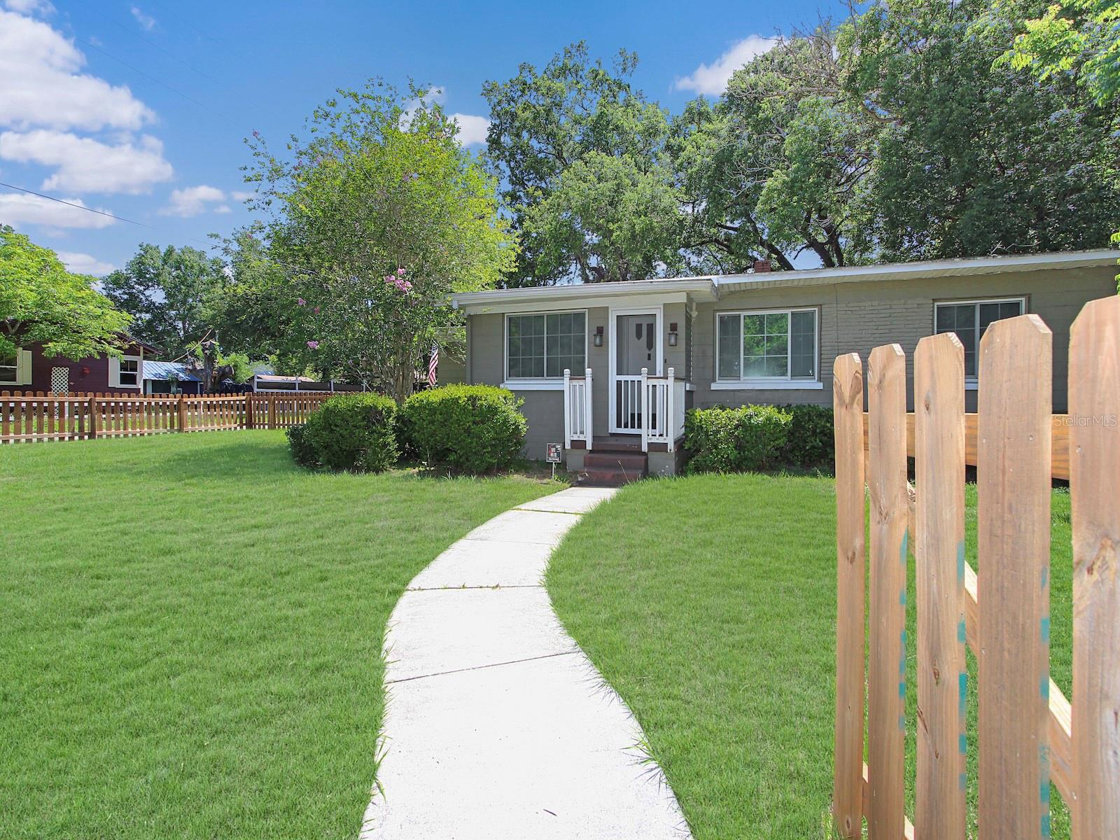 2541 Palmetto, Sanford, FL 32773