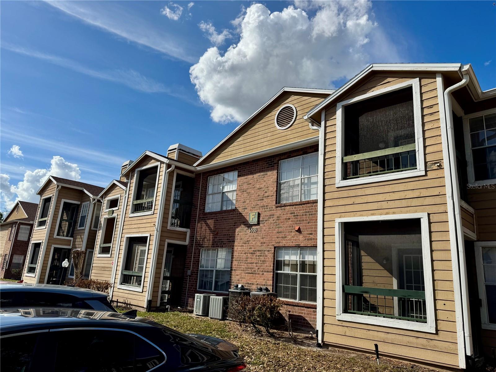 5533 Chrishire Unit F207, Orlando, FL 32822