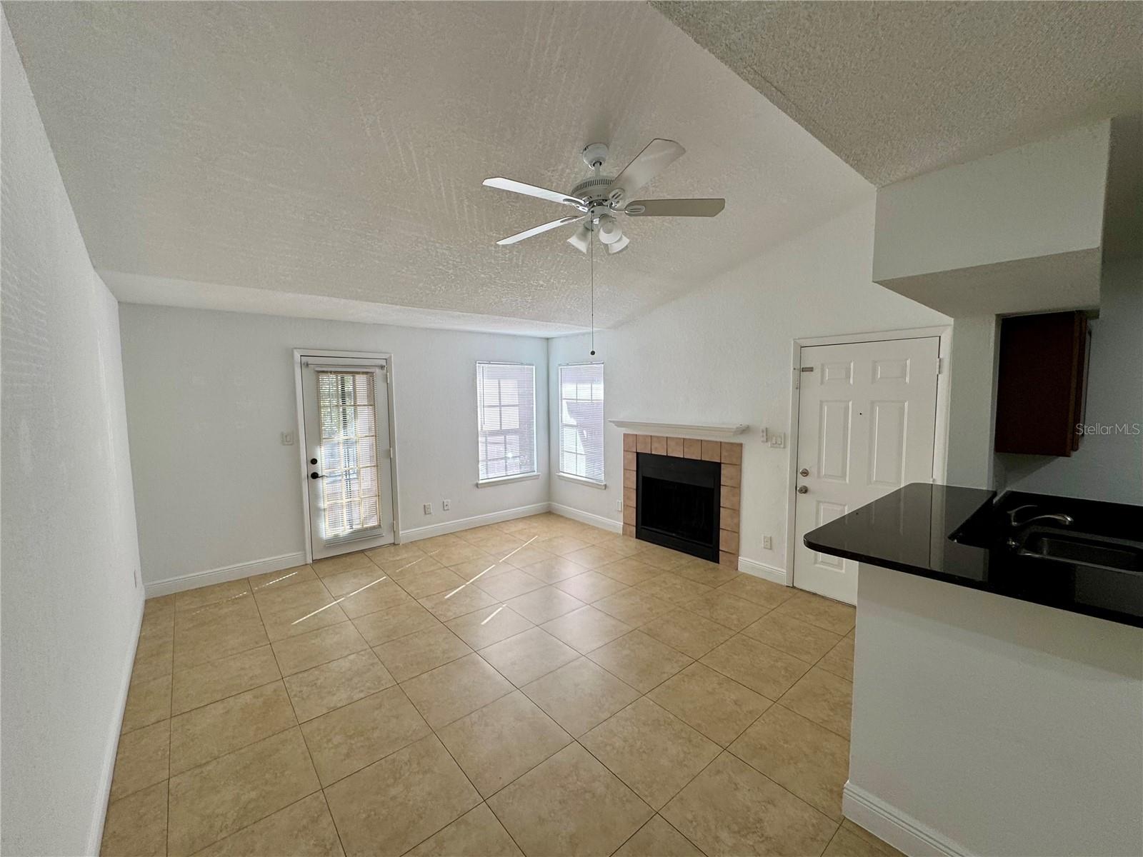5533 Chrishire Unit F207, Orlando, FL 32822