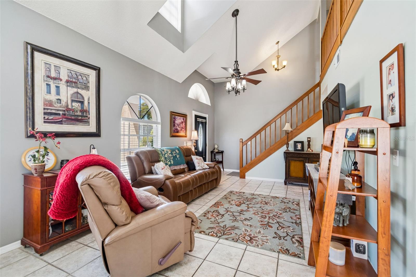 10735 Drummond, Tampa, FL 33615