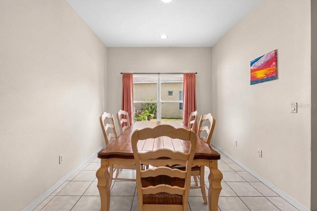 444 York Dale, Ruskin, FL 33570