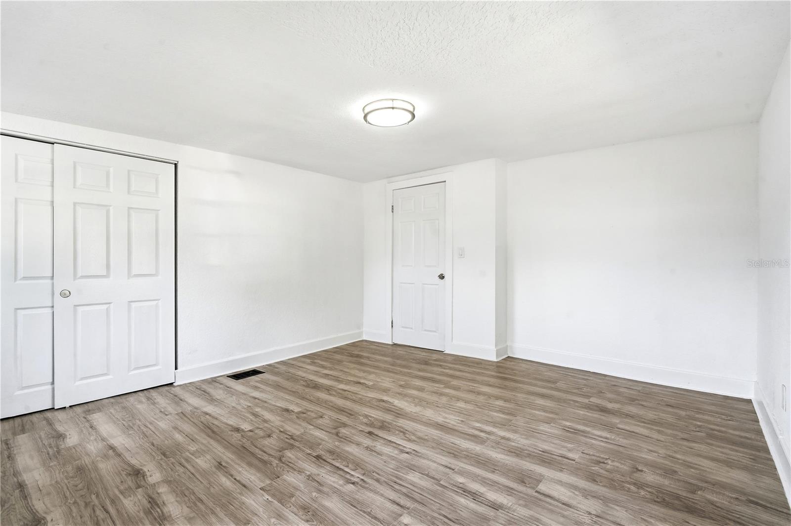 515 New York, St Cloud, FL 34769