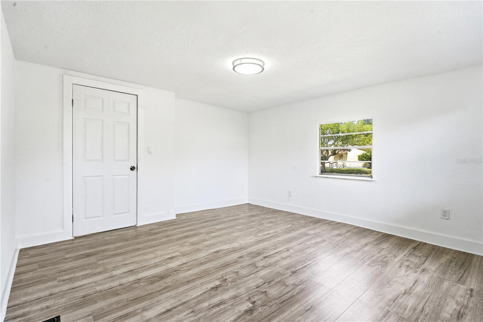 515 New York, St Cloud, FL 34769