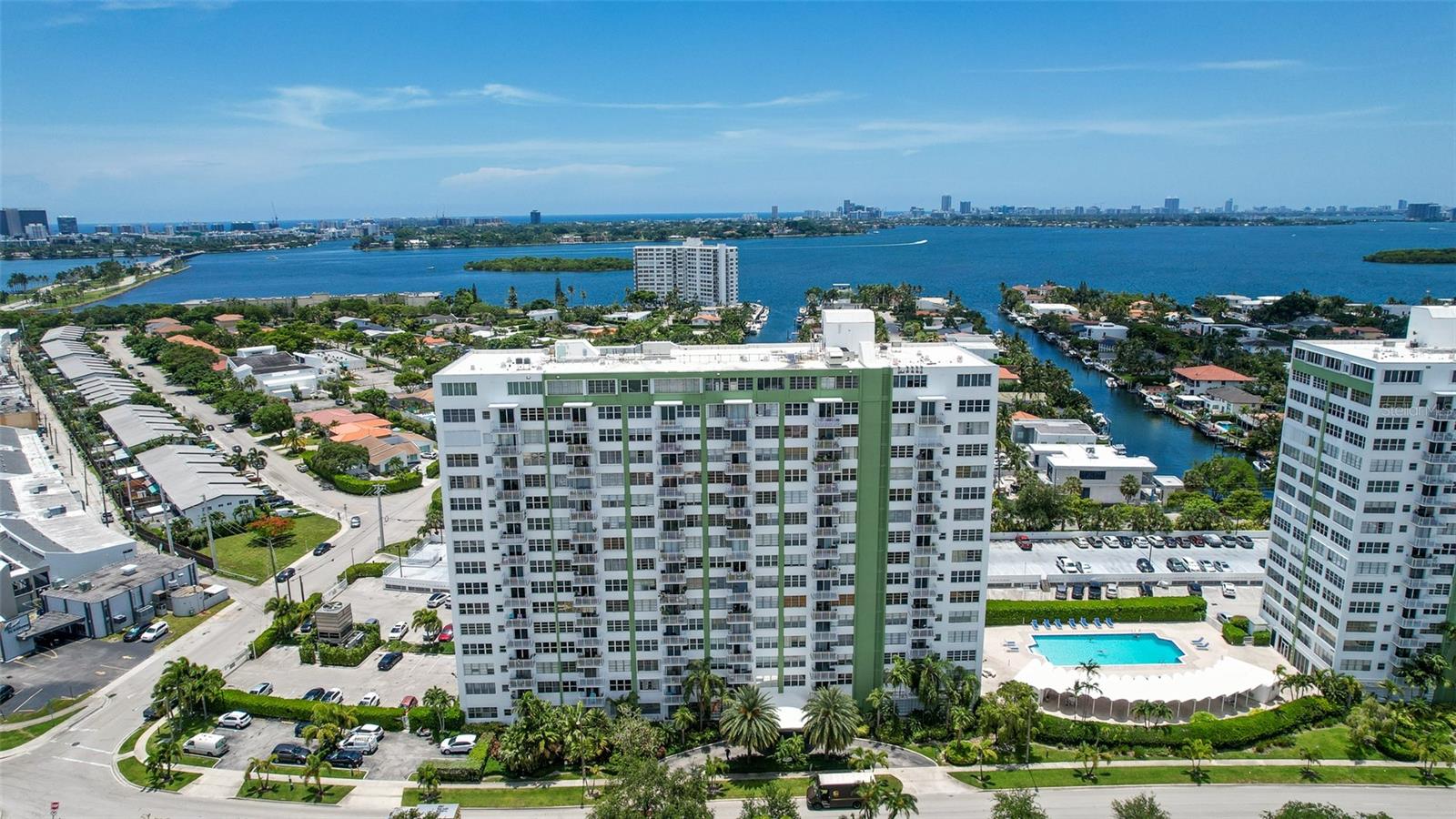 2150 Sans Souci Unit #c402, North Miami, FL 33181
