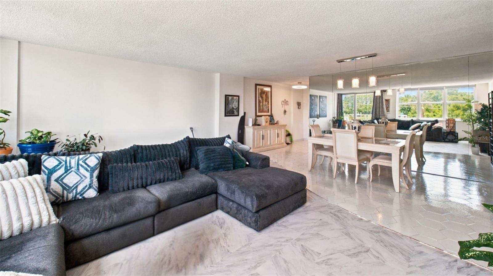 2150 Sans Souci Unit #c402, North Miami, FL 33181