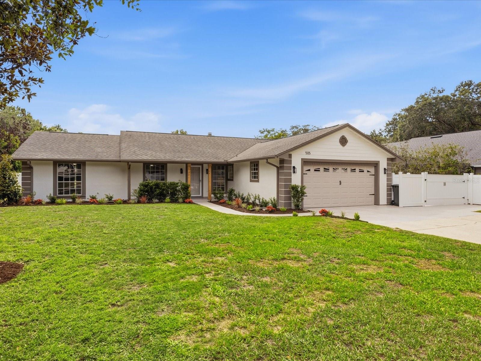505 Lake Charm, Oviedo, FL 32765