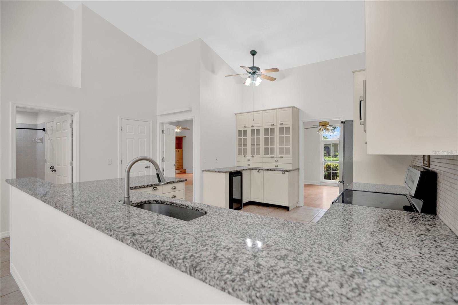 3886 Kingston Oaks, Oviedo, FL 32765