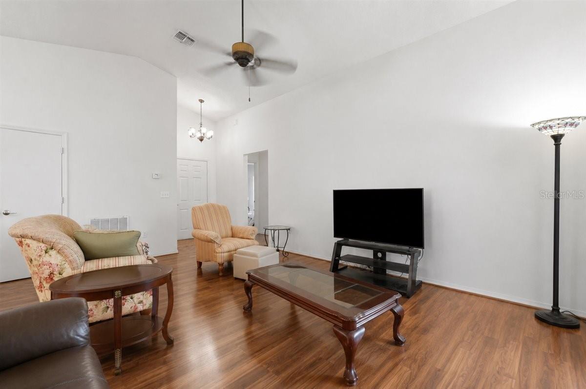 406 Saint Anns, Winter Haven, FL 33884