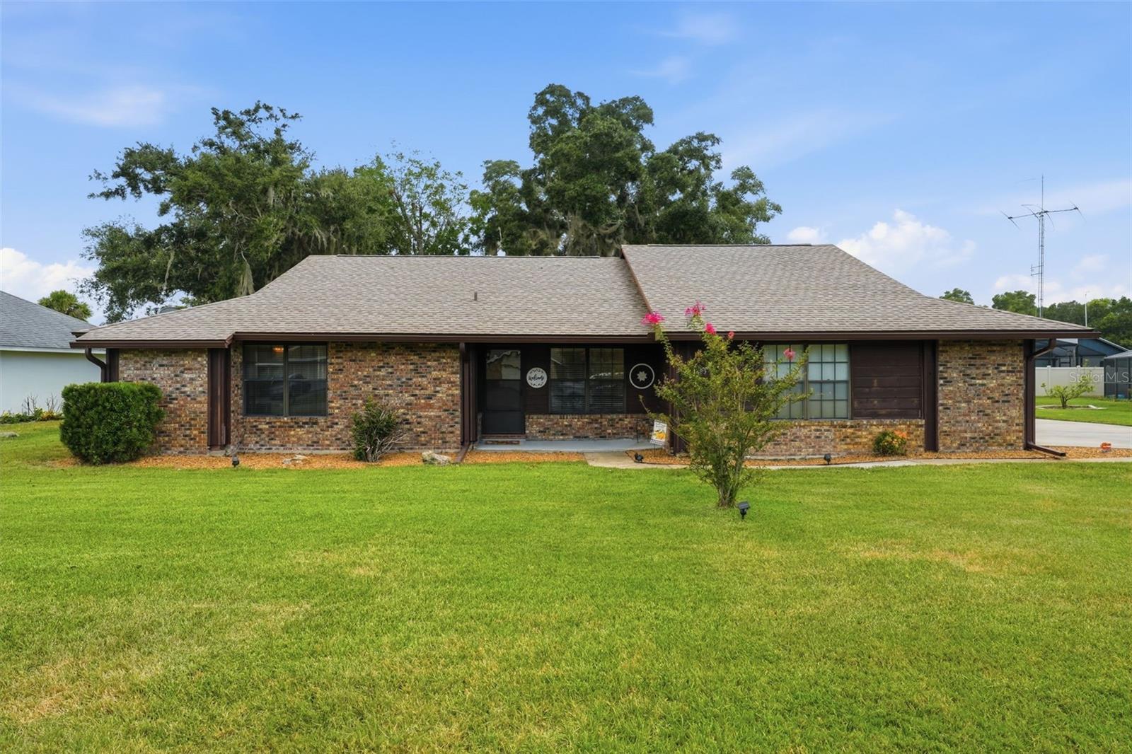 1805 Virginia, Tavares, FL 32778