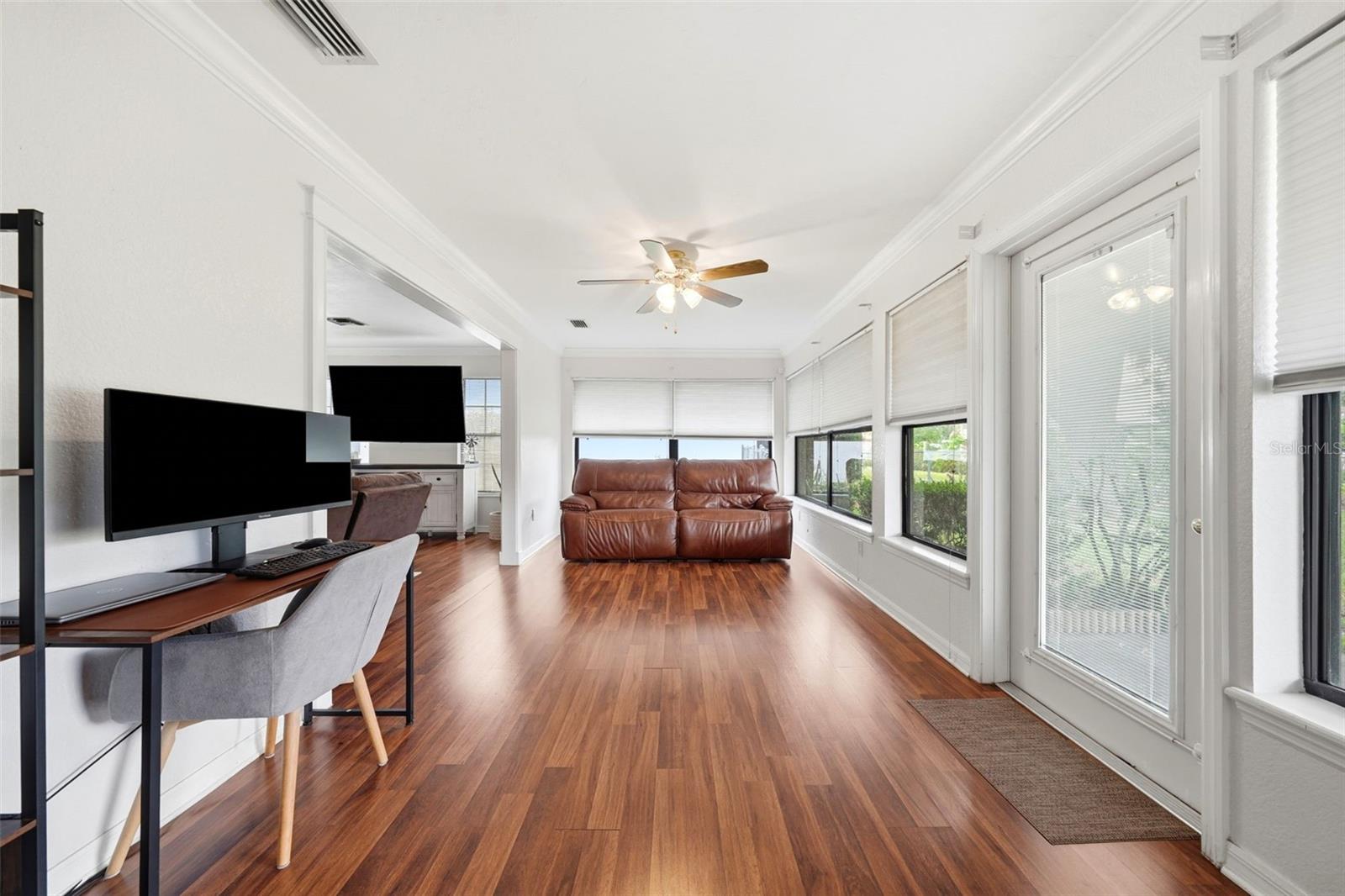 1805 Virginia, Tavares, FL 32778