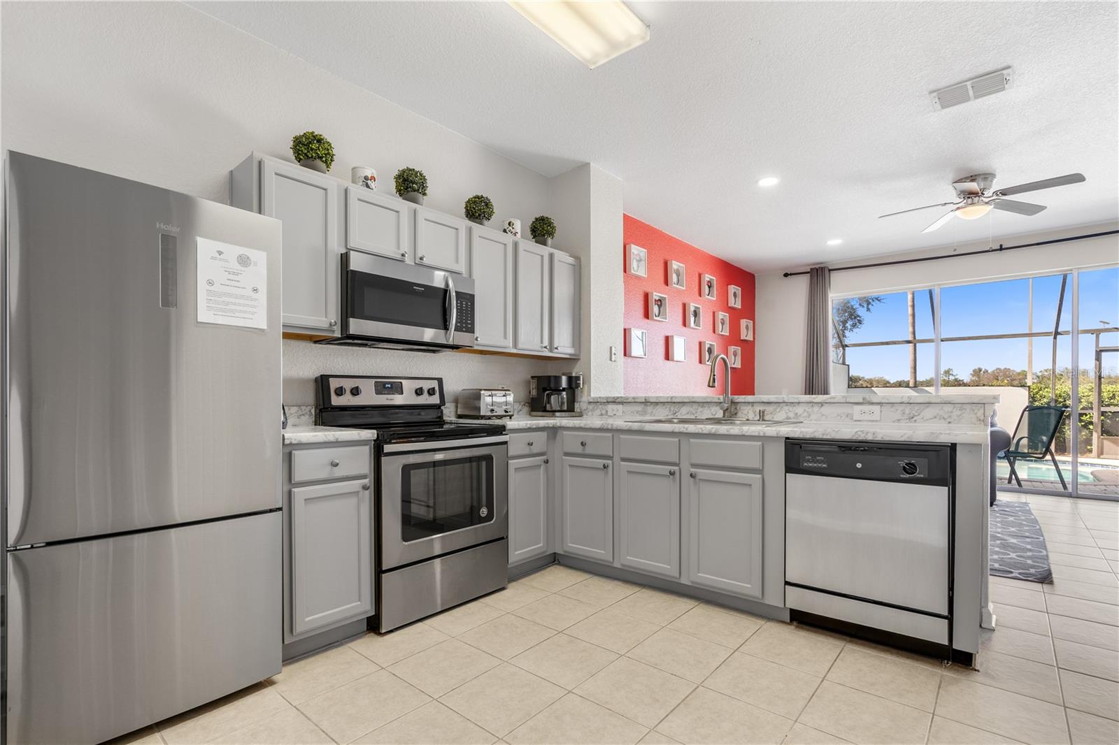 7677 Fitzclarence, Kissimmee, FL 34747