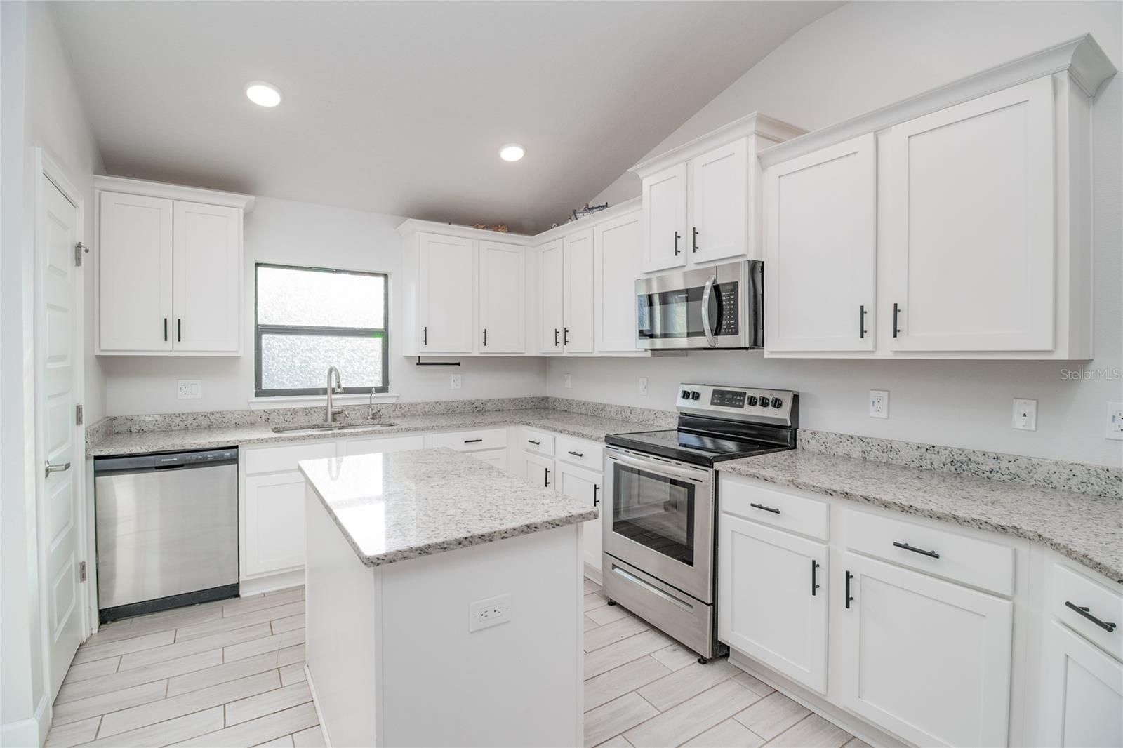 4820 Summit View, Auburndale, FL 33823