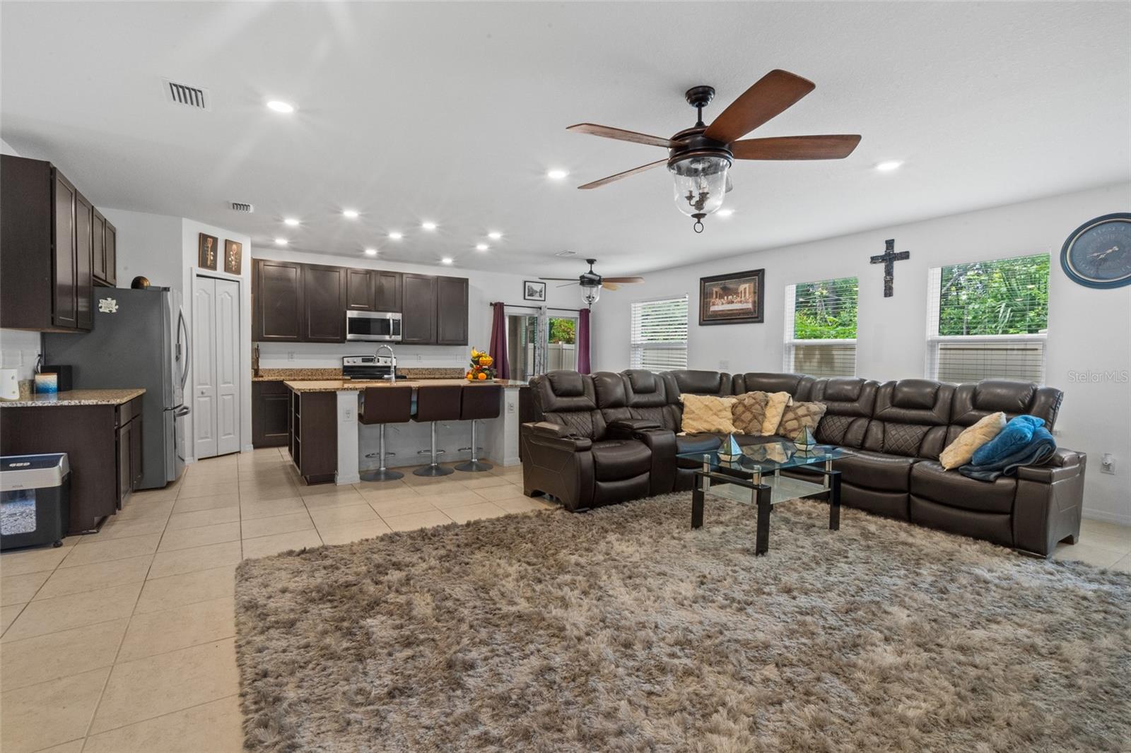 672 247th Terr, Newberry, FL 32669