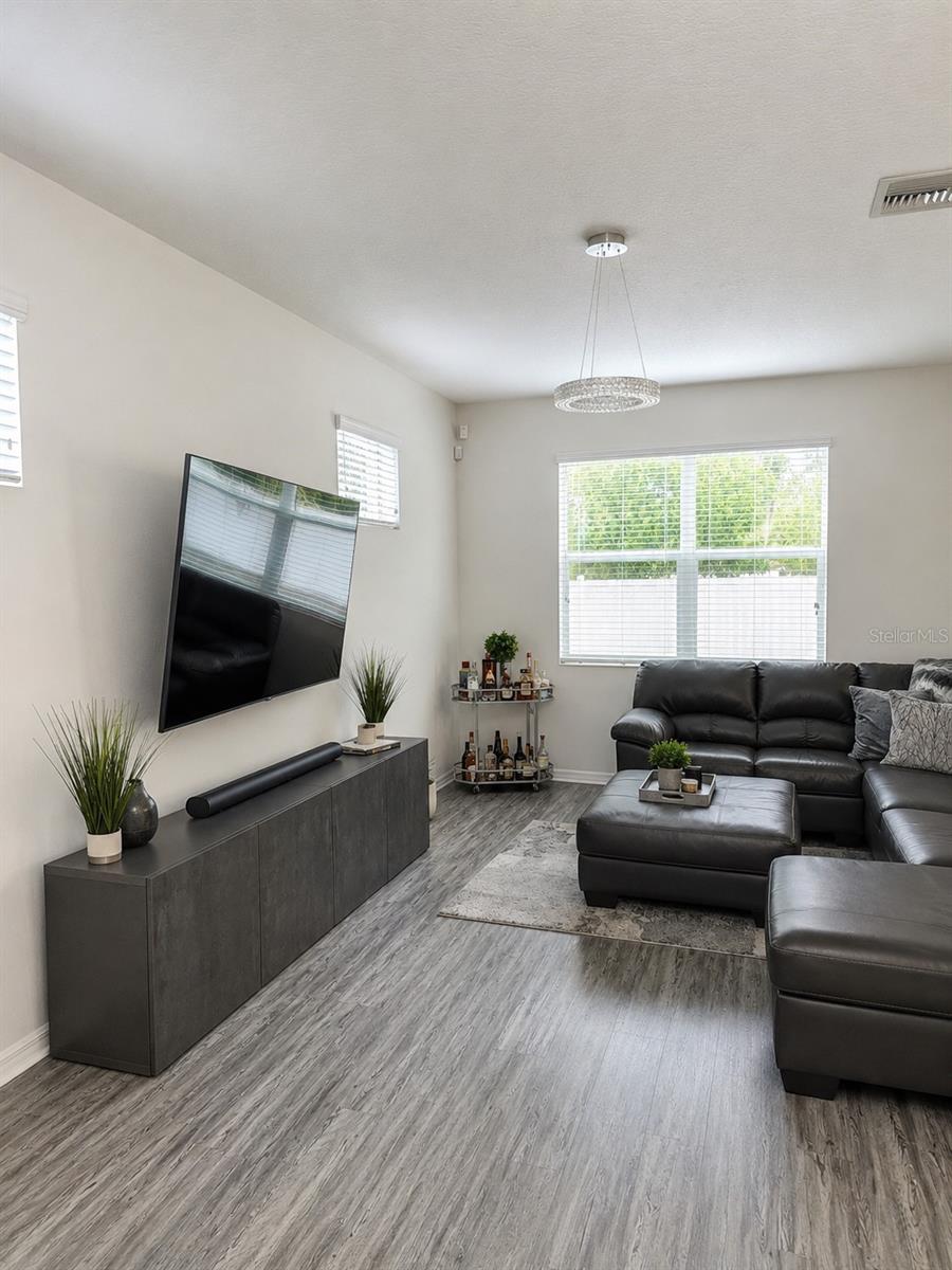 3008 Sligh, Tampa, FL 33610