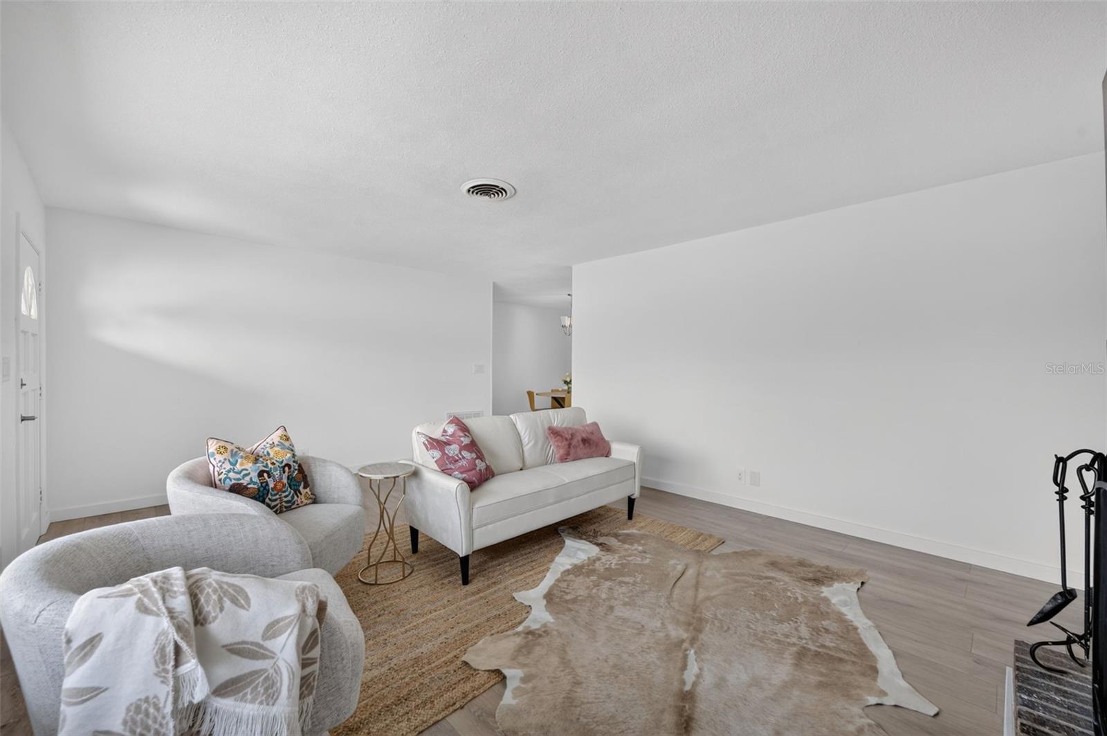 577 Parkdale, Deland, FL 32724