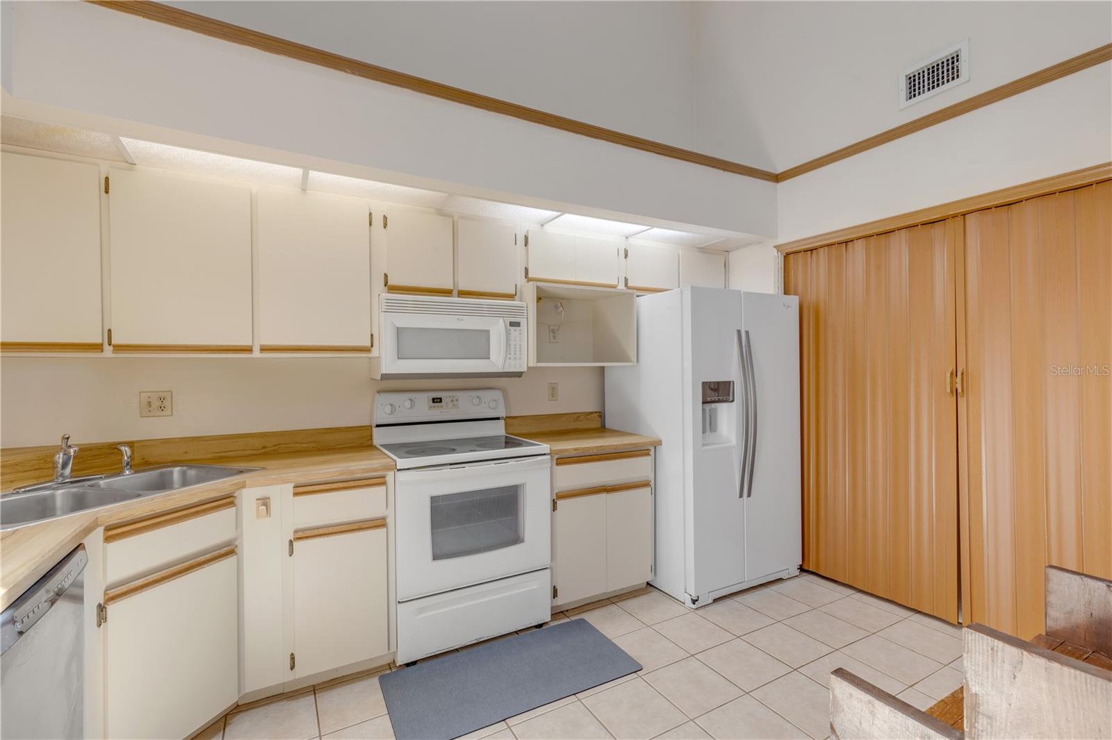 937 Meadow View Unit B, Port Orange, FL 32127