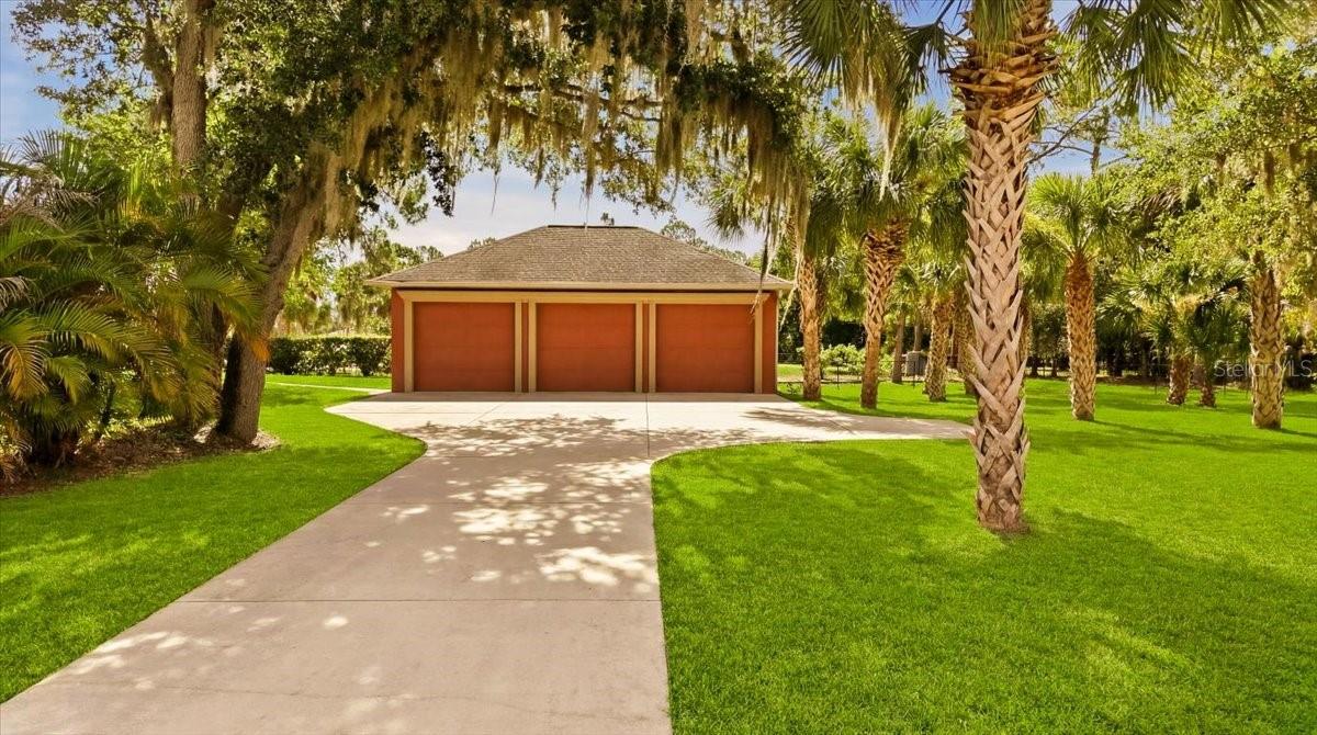 3257 Wenona, North Port, FL 34288