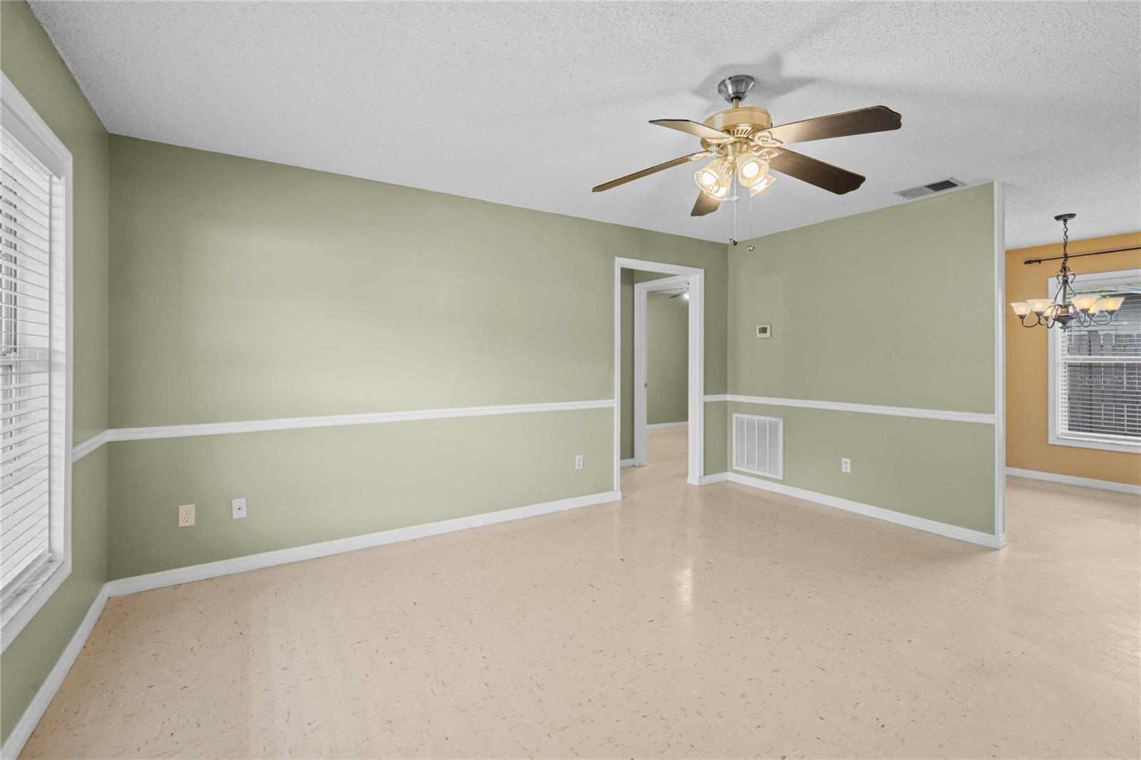 5435 Tangerine, Zephyrhills, FL 33542