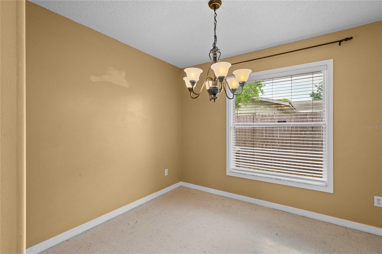 5435 Tangerine, Zephyrhills, FL 33542