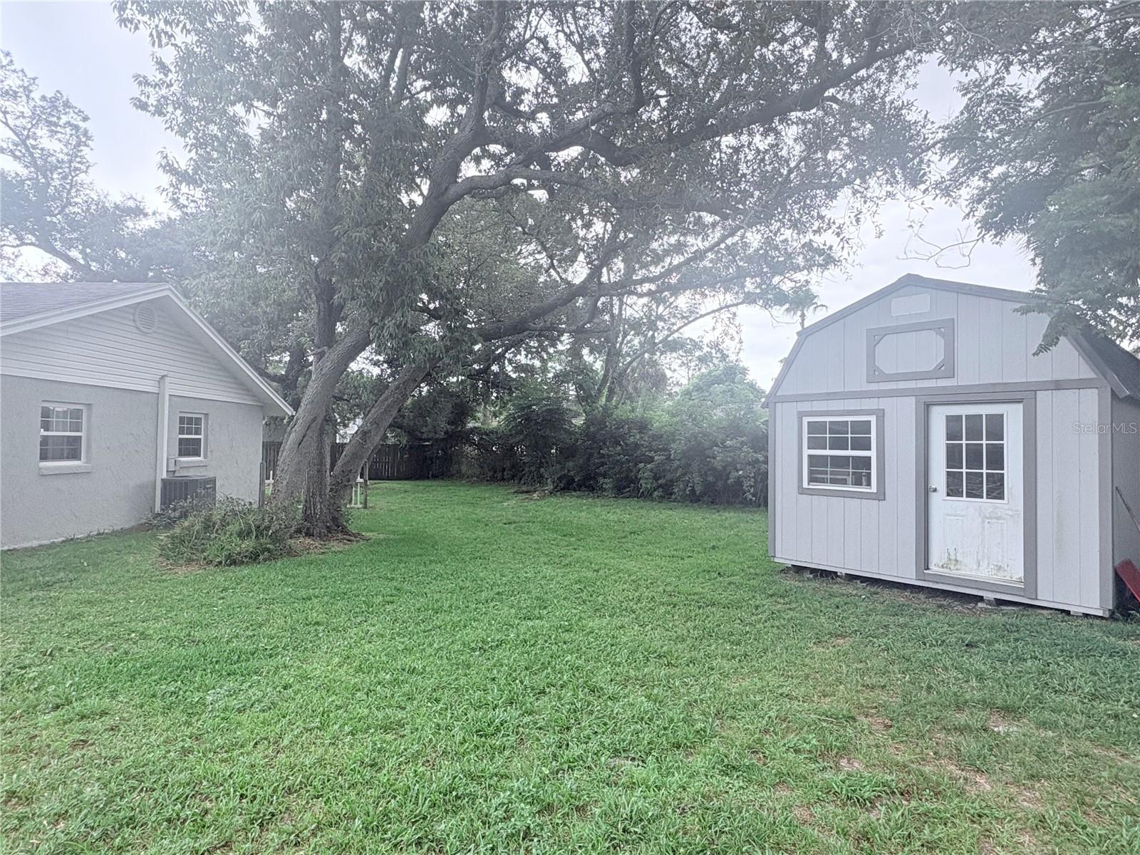 93 Glass, Port Orange, FL 32129