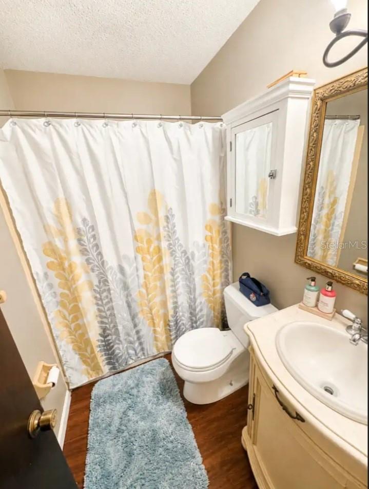 93 Glass, Port Orange, FL 32129