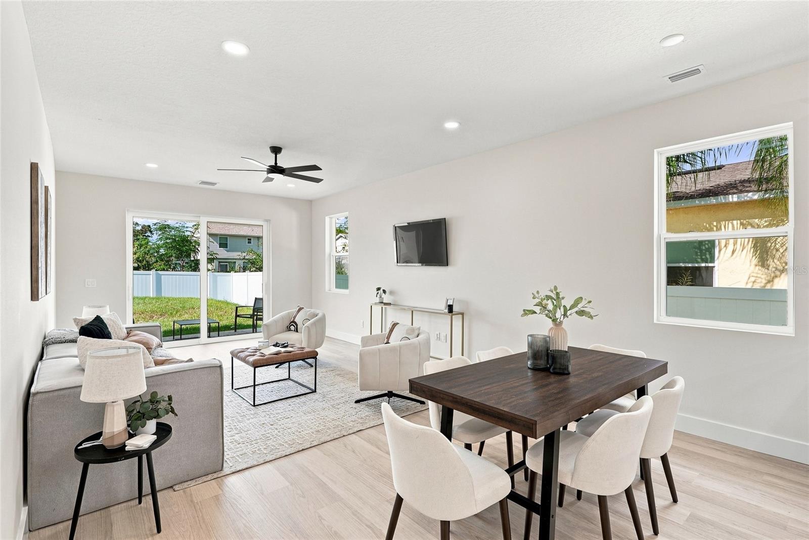2139 20th, Largo, FL 33774