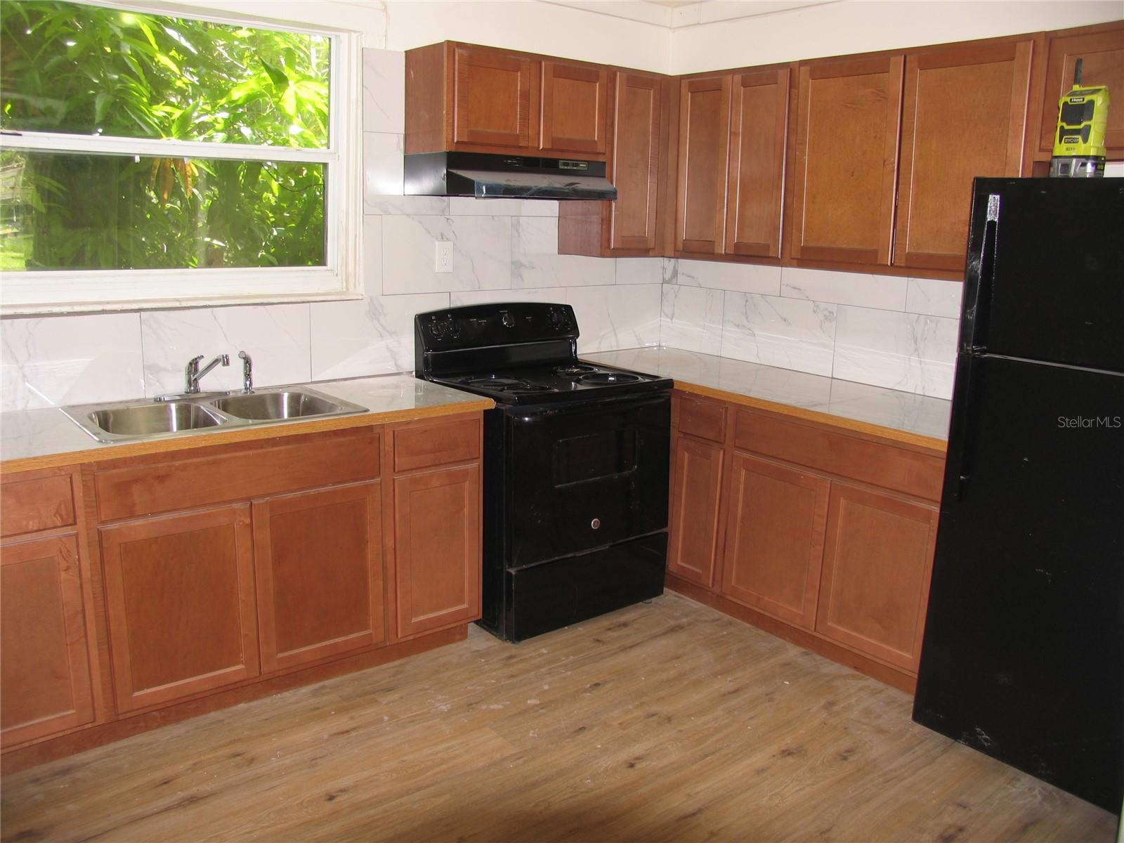 323 Dover, Orlando, FL 32811