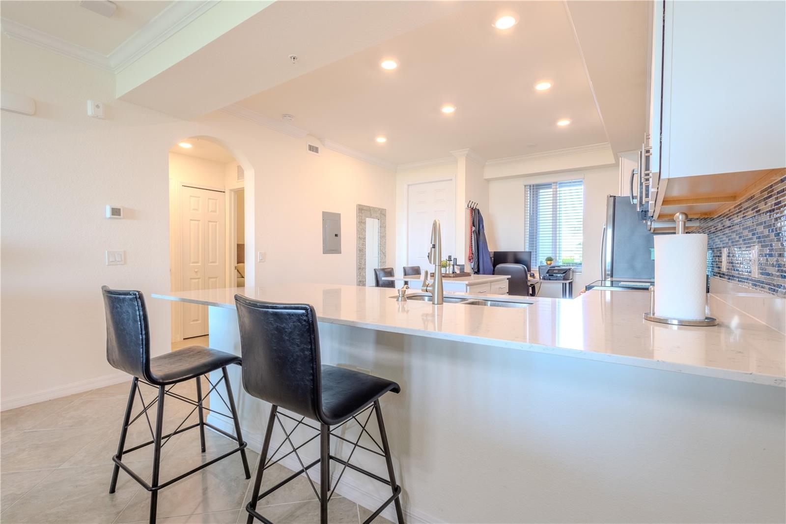 1030 Tidewater Shores Unit 104, Bradenton, FL 34208