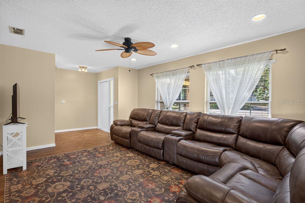 3110 Clovewood, Seffner, FL 33584