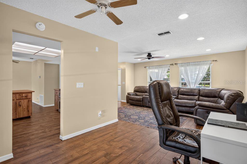 3110 Clovewood, Seffner, FL 33584