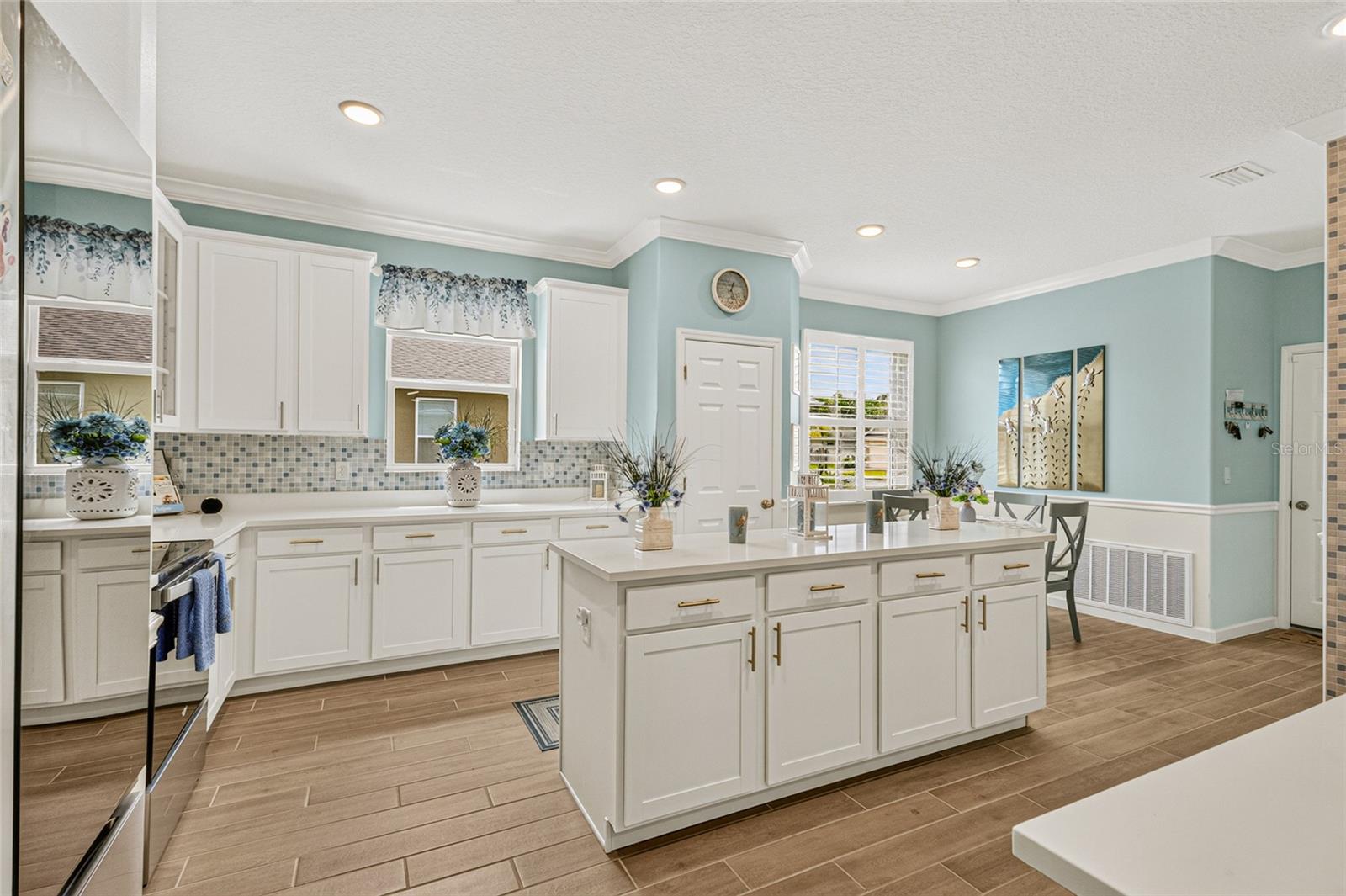 6691 Cameo, Grant, FL 32949