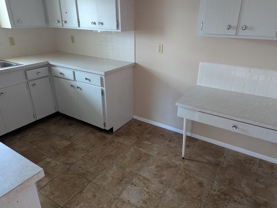 175 Englewood Heights, Englewood, FL 34223