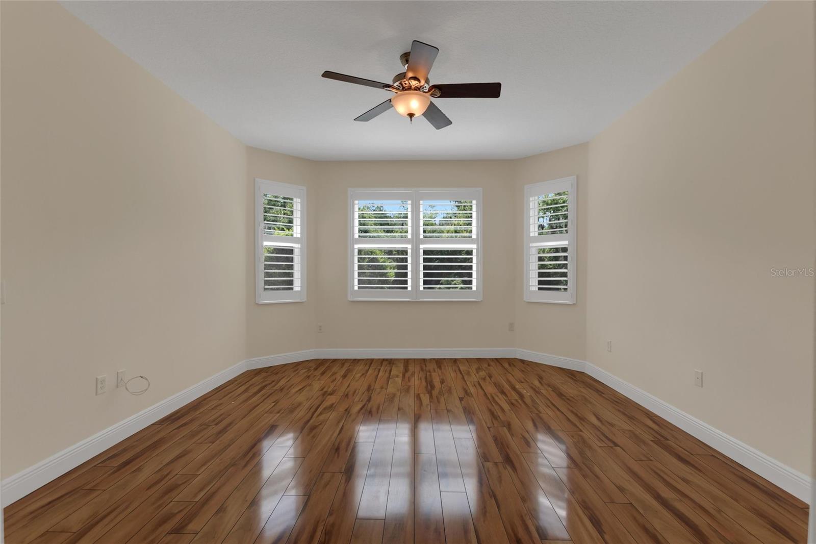 624 Grand Canal, Kissimmee, FL 34759