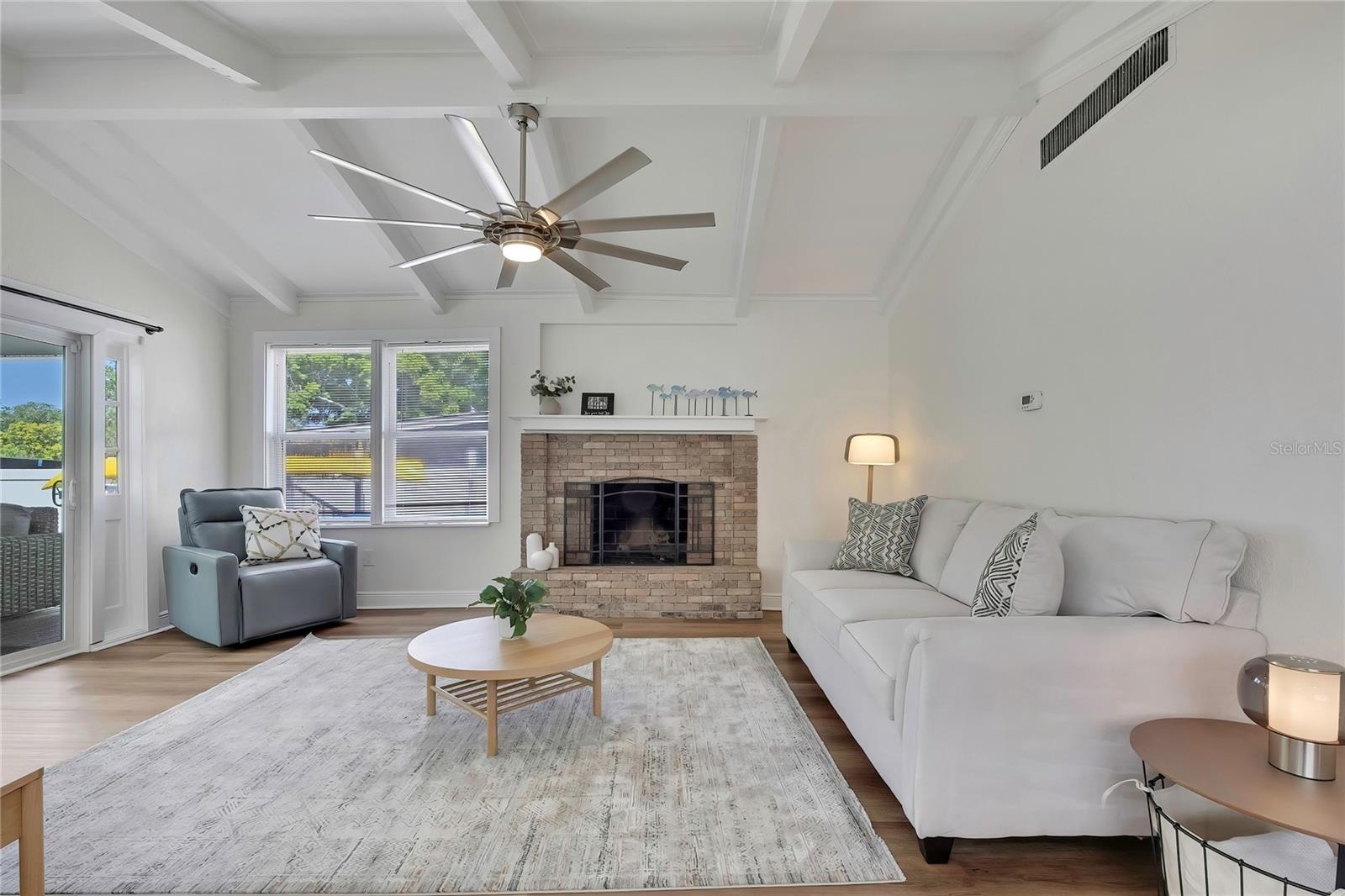 6080 Waverly, Weeki Wachee, FL 34607
