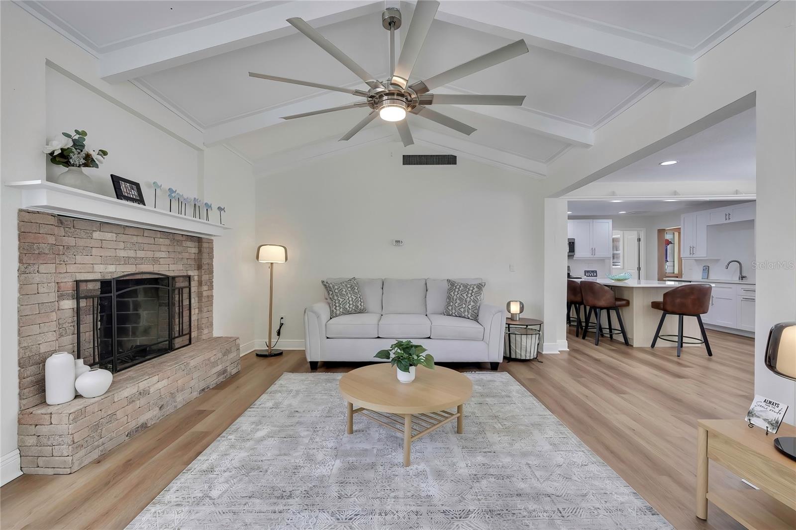 6080 Waverly, Weeki Wachee, FL 34607