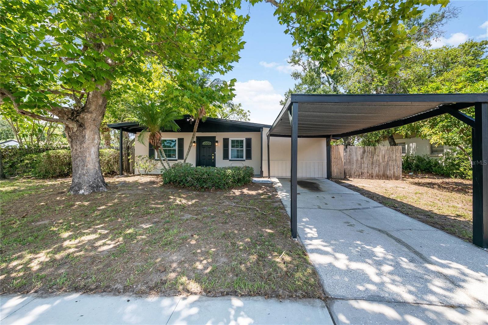 7402 Wishing Well, Tampa, FL 33619