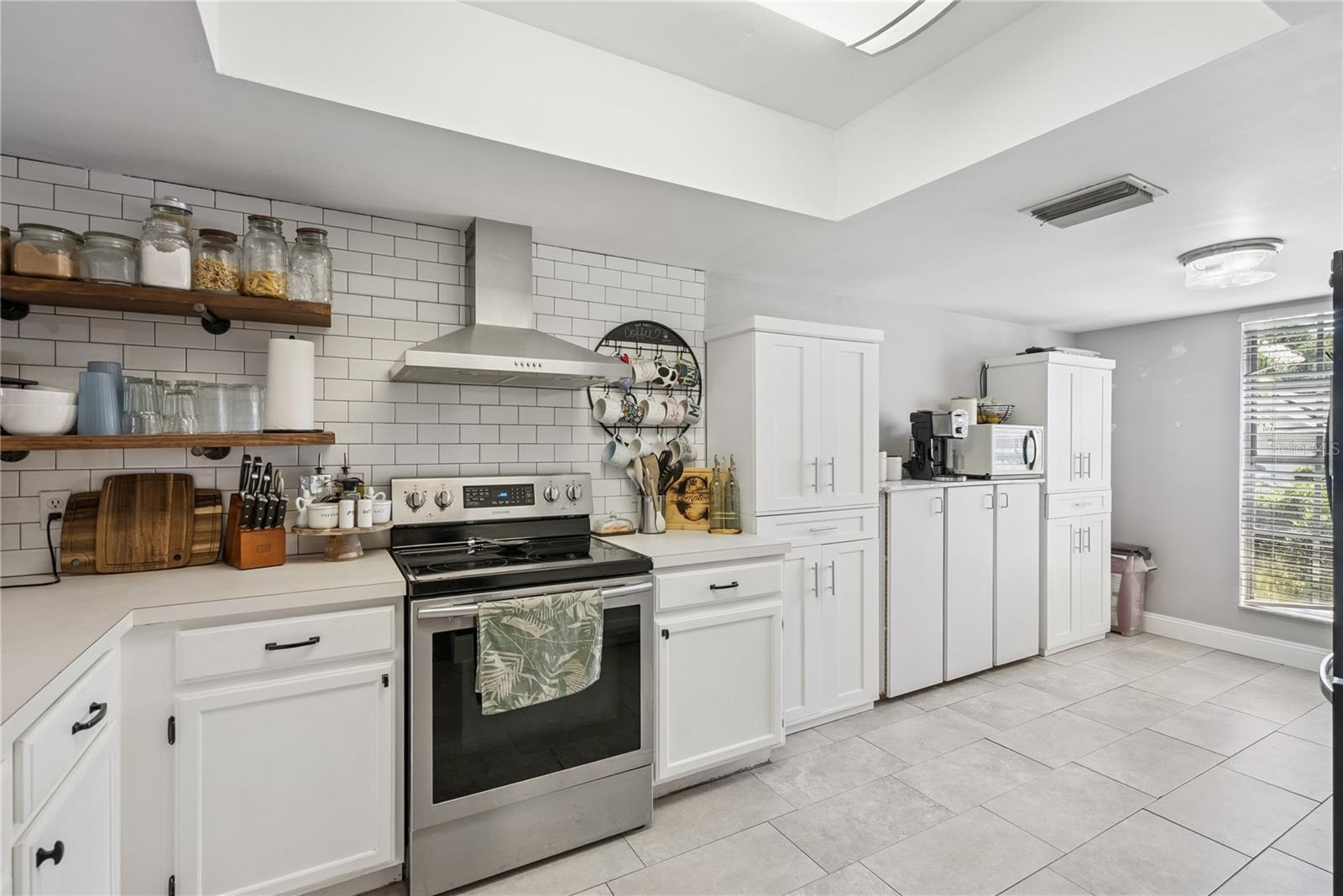 1009 Mccully, Oviedo, FL 32765