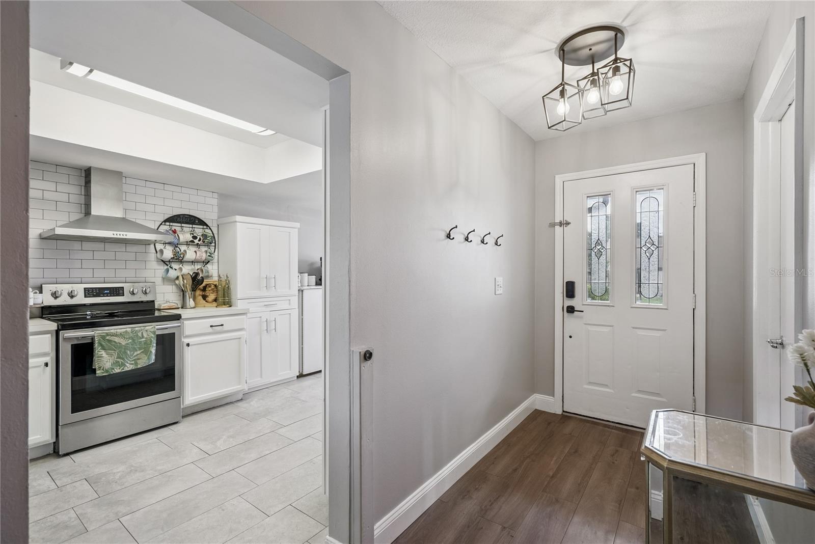 1009 Mccully, Oviedo, FL 32765