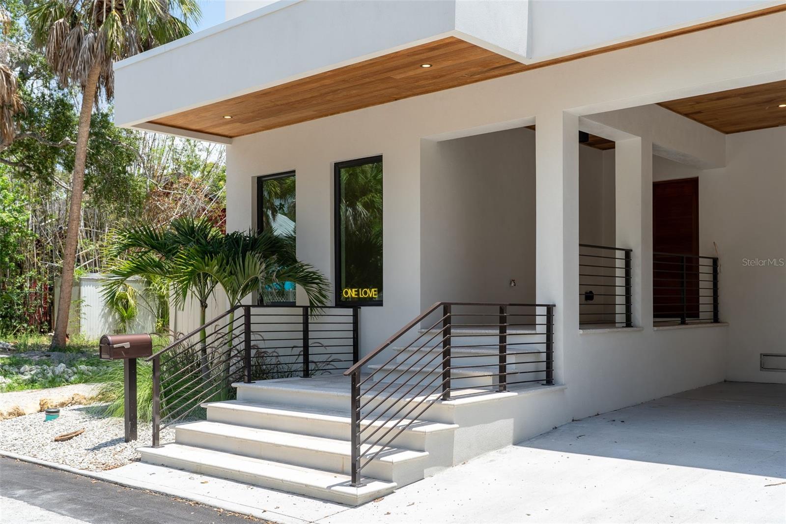 1680 Cherry, Sarasota, FL 34236