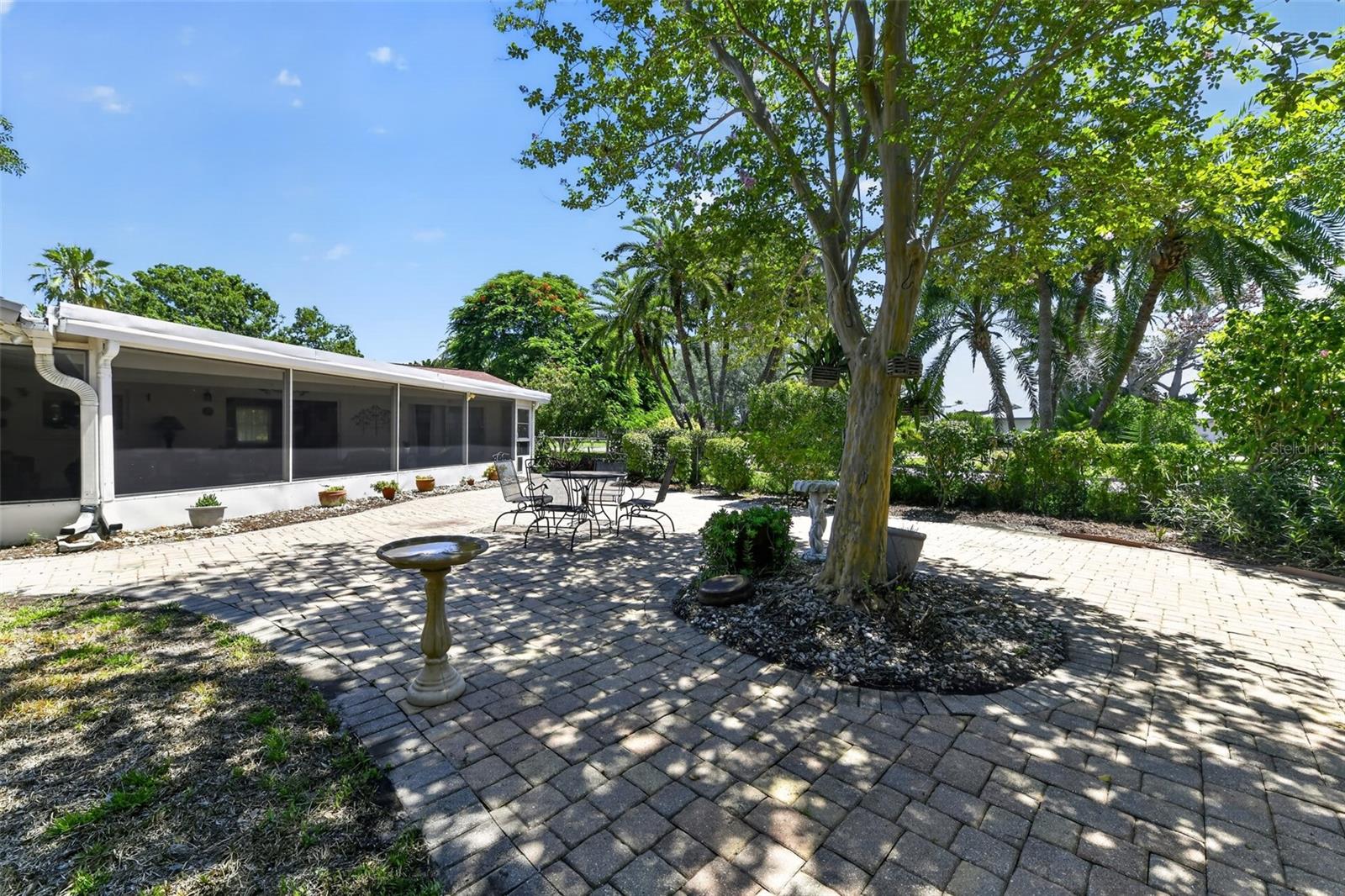 100 59th, St Petersburg, FL 33705