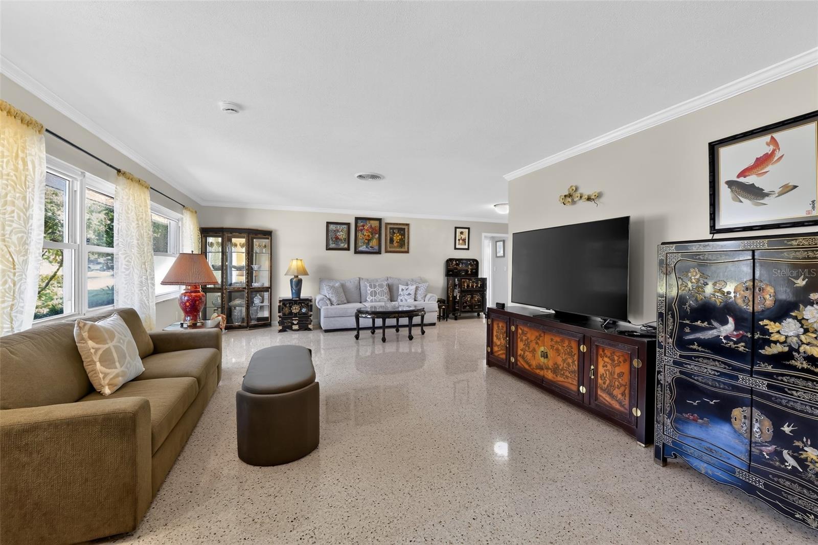 100 59th, St Petersburg, FL 33705
