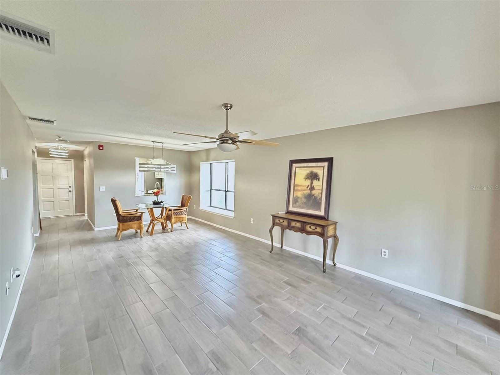 942 Beneva Unit V28, Sarasota, FL 34232